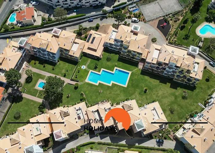 #310 Family Pool & Nearby Apartment *