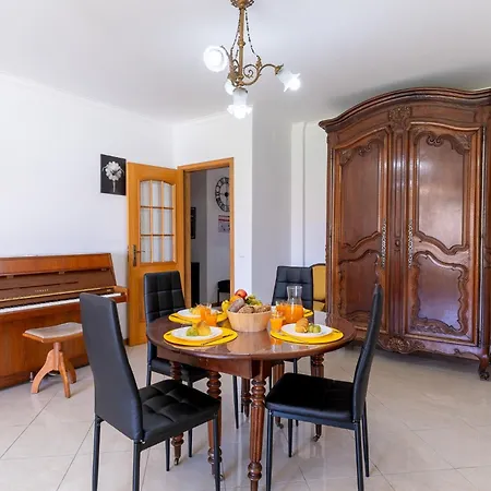 #310 Family Pool & Nearby Apartman Branqueira