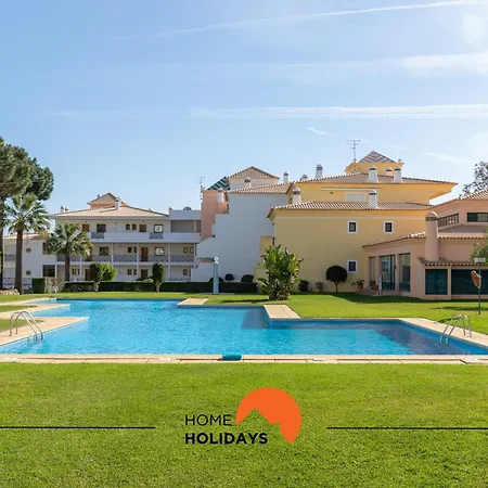 #310 Family Pool & Nearby Apartman Branqueira
